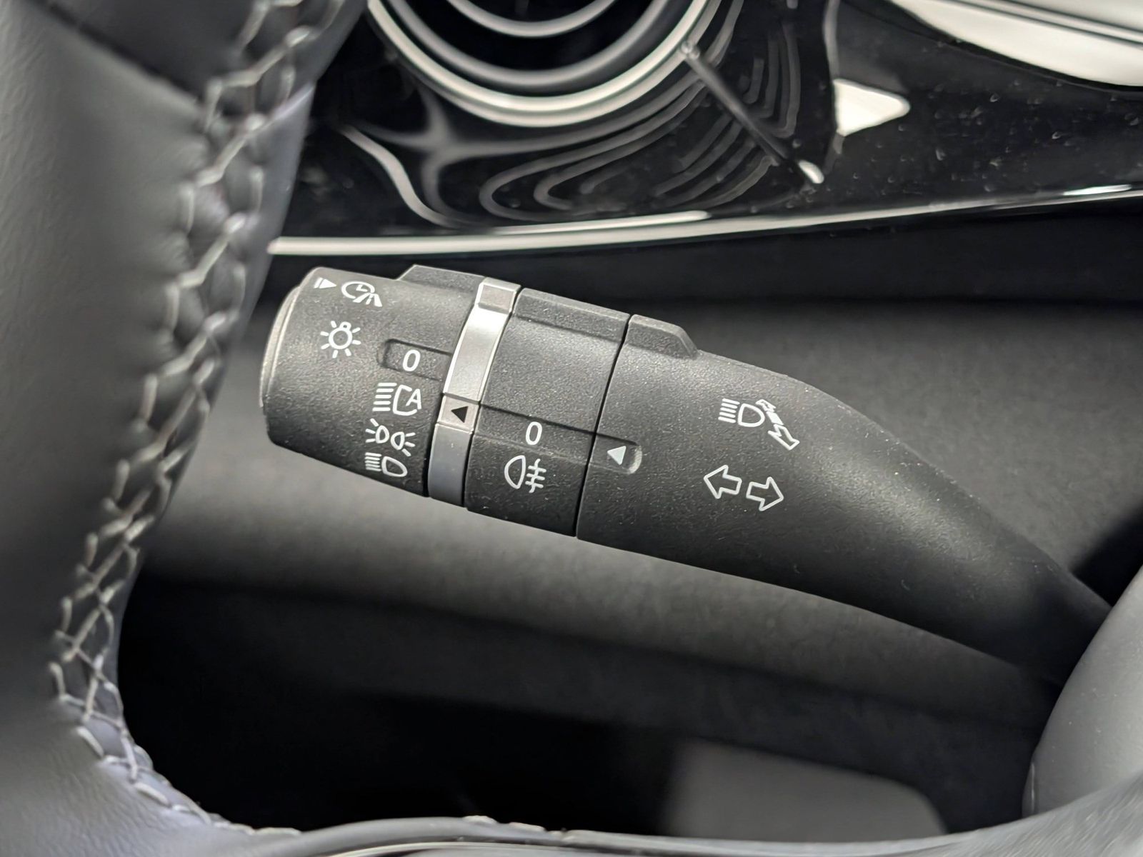 BYD DOLPHIN Dolphin Comfort LED Navi ACC Keyless – Bild 37