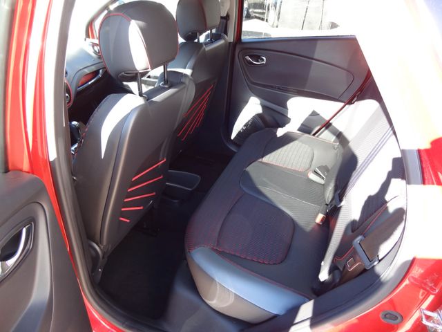Fahrzeugabbildung Renault Captur Helly Hansen/Automatik/2.Hd/PDC/