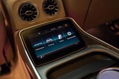 MERCEDES-BENZ AMG GT 53 4Matic+*BURM*360*MASSAGE*V8*1HAND*VOLL