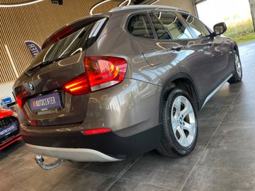 BMW X1 sDrive 18d *NAVI*BI-XENON*AHK*TEMPOMAT*SZ.HZ.