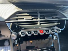 Foto Nummer 15: PEUGEOT 208