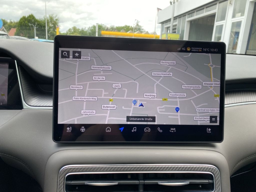 MG S6 EV