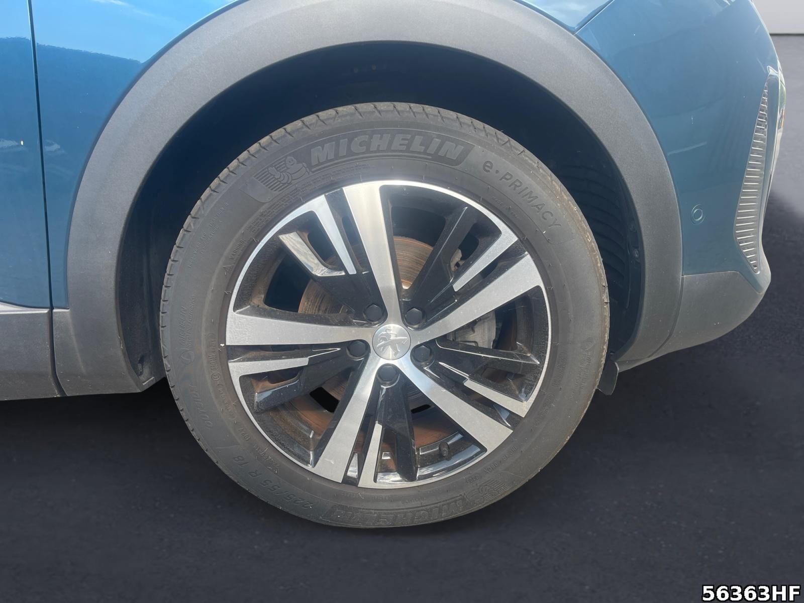 Fahrzeugabbildung Peugeot 5008 GT 1.2 PureTech 130