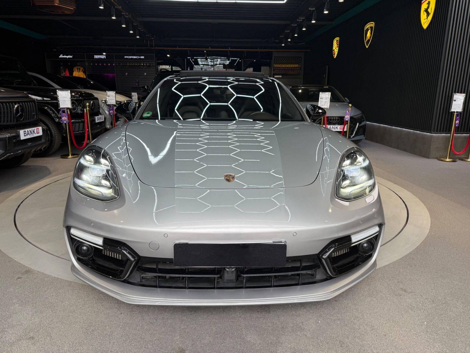 Porsche Panamera 4 S*SPORTDESGIN*PANO*KEY*SOFT*NACH*360°