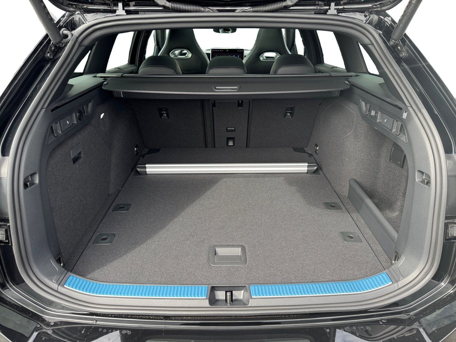Volkswagen Passat Variant - Bild 7