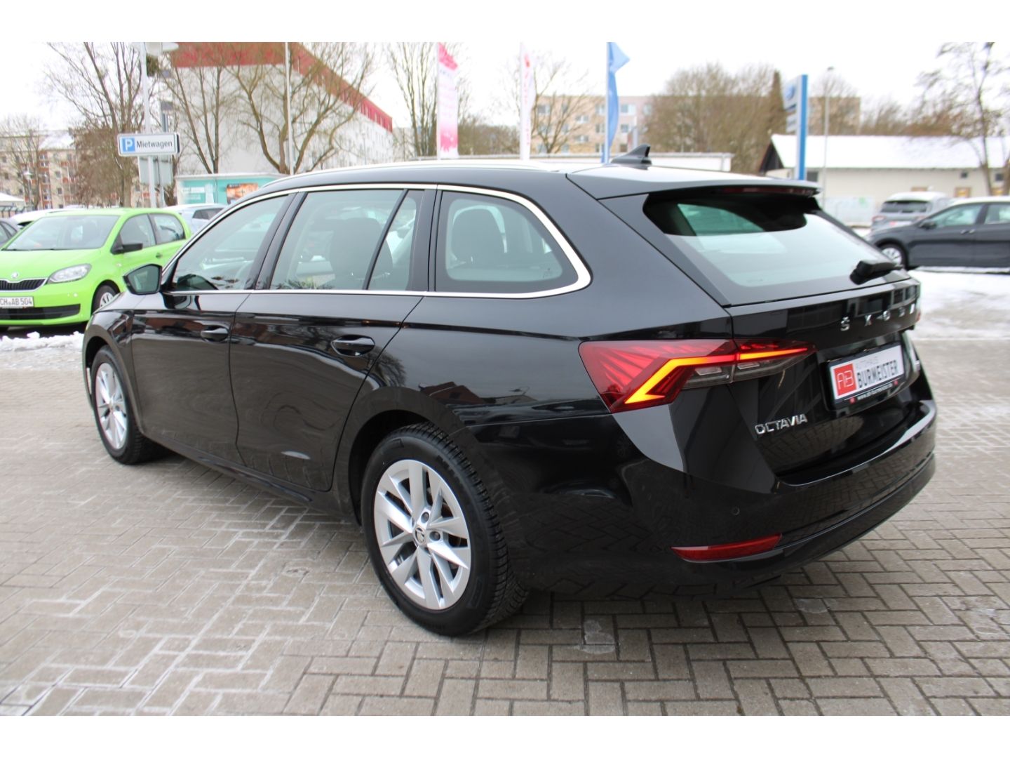 Fahrzeugabbildung SKODA Octavia Style Combi 1.4 TSI iV PHEV DSG Navi LED