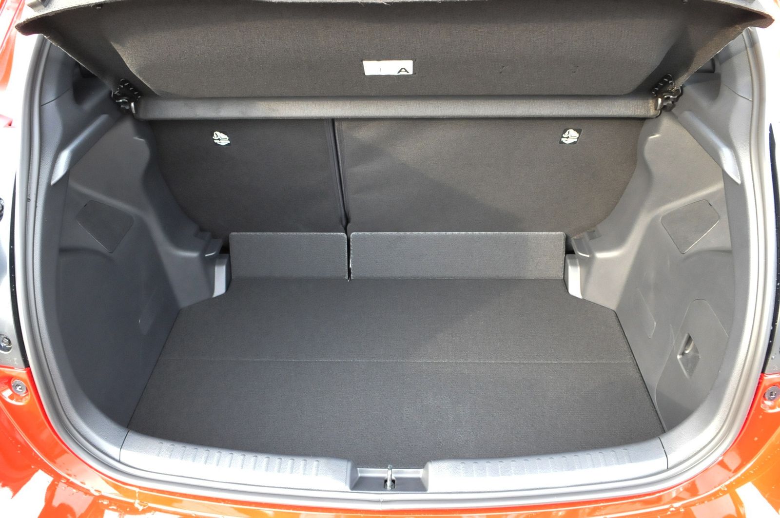 Mazda 2 Hybrid - Bild 24