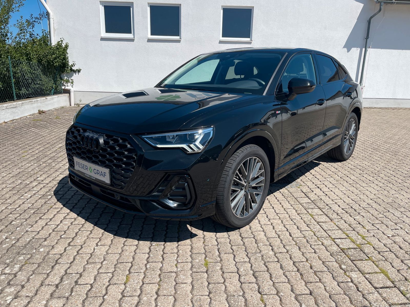 Audi Q3 Spb S line 40 TFSI qu. S tr. ACC AHK eHECK LE foto 2