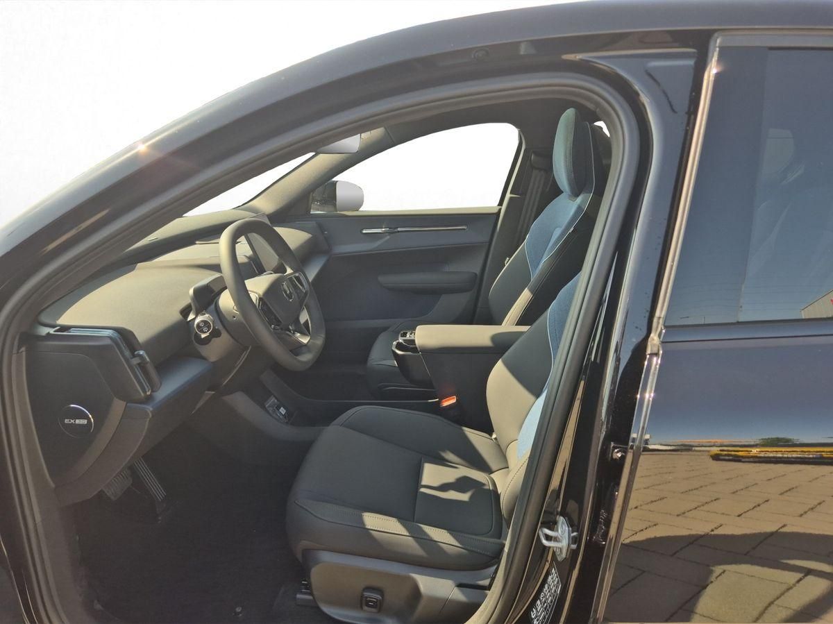 Volvo EX30 - Bild 12