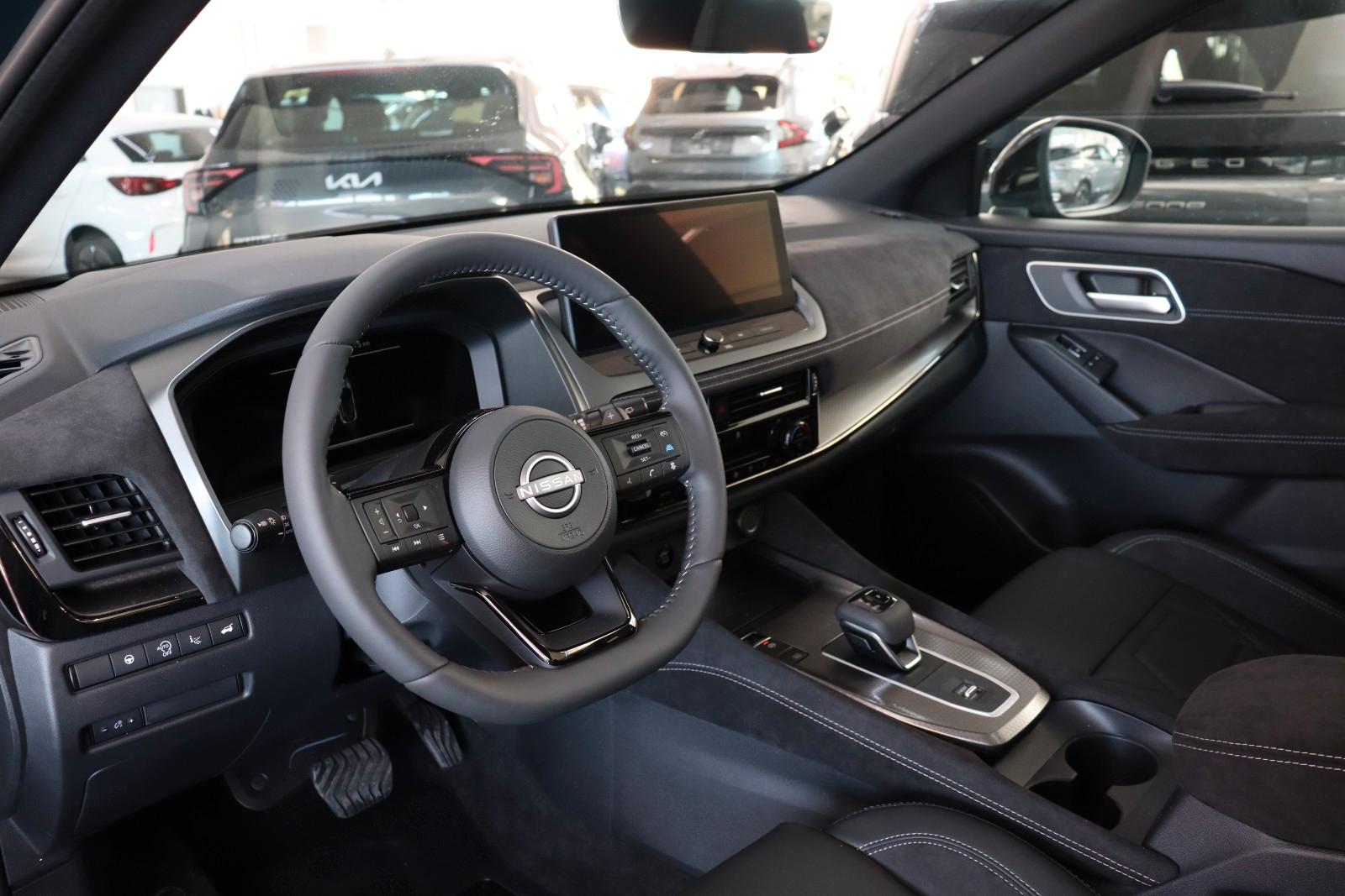 Nissan Qashqai N-DESIGN 1.3 Pano Leder eHeck SOFORT, миниатюра 11