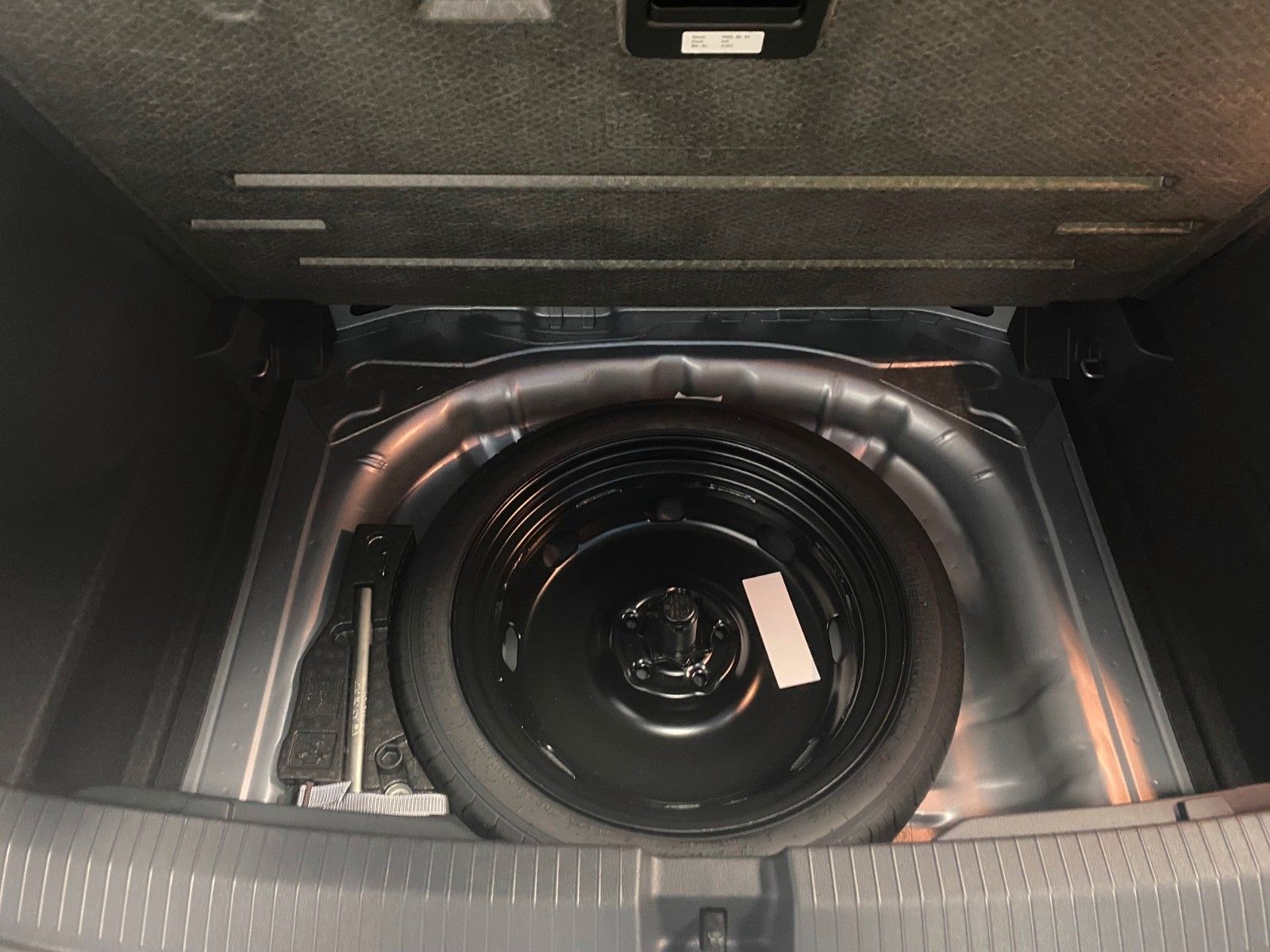 Fahrzeugabbildung Volkswagen T-Roc 1.5 TSI DSG Style+NAVI+MATRIX+Black Style+