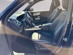 Fahrzeugabbildung Mercedes-Benz GLB 200 7G-DCT "Progressive" PANORAMA NIGHT NAVI