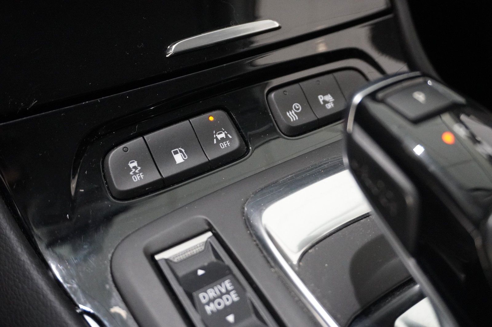 Fahrzeugabbildung Opel Grandland (X) ULTIMATE 4HYBRID NAVI/LED/360°/SHZ