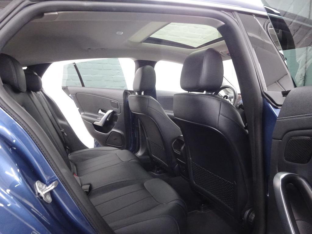 Mercedes-Benz CLA 220 Shooting Brake