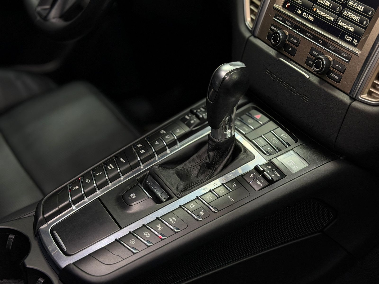 Fahrzeugabbildung Porsche Macan S Diesel |PANO|360°|LED|BOSE|VOLL
