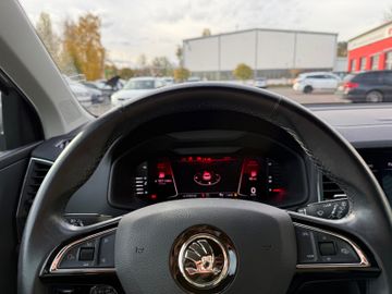 Skoda Karoq Style+LED+AHK+4XSHZ+DAB+Temp+Navi