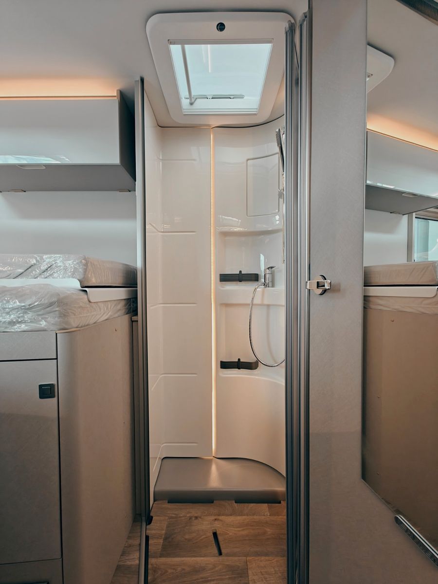 Fahrzeugabbildung HYMER / ERIBA / HYMERCAR TRAMP S 680 PREMIUM - 2025