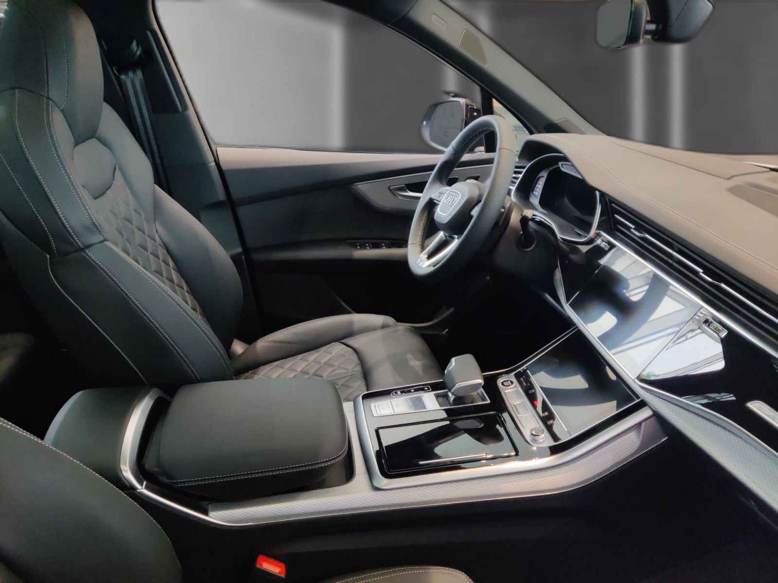 Audi Q7 - Bild 8