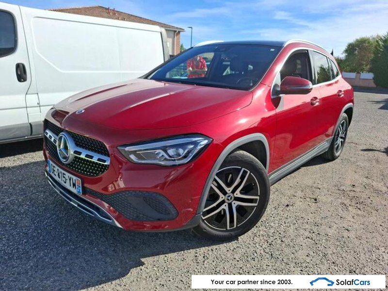 Mercedes-Benz GLA 250 e Pano LED Widescreen Navi 1/2 Leather 