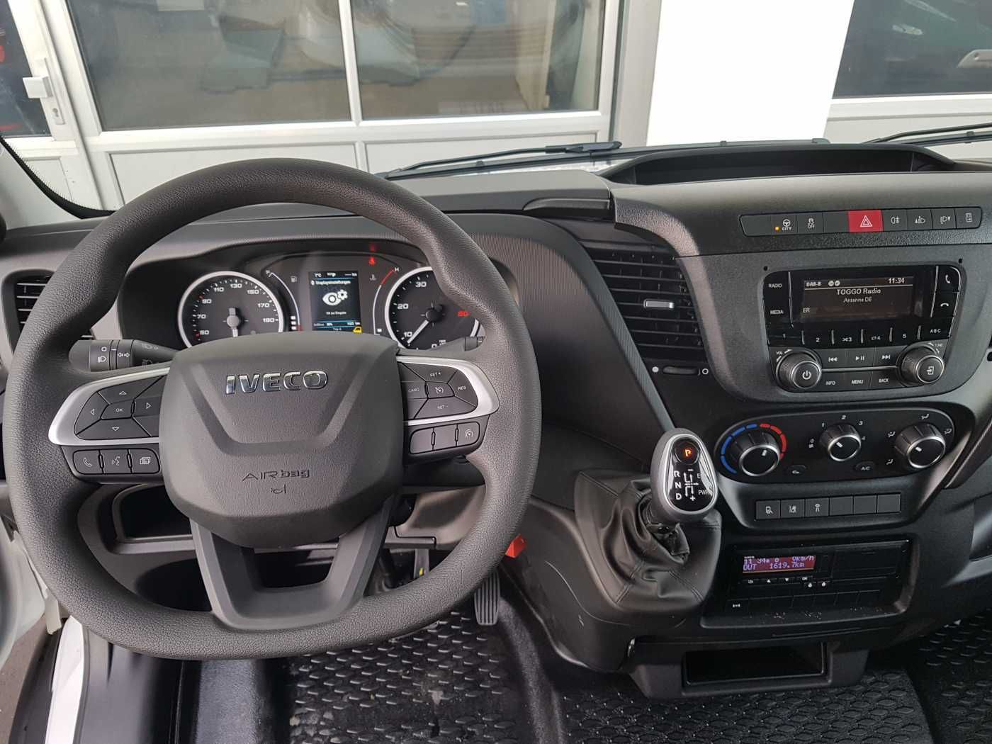 Fahrzeugabbildung Iveco Daily 50C16 H 3.0 A8D Pritsche Plane