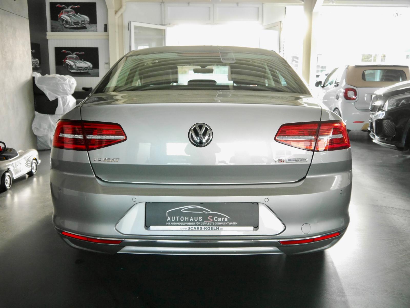 Volkswagen Passat Lim. Highline*DAB*Alcantar*