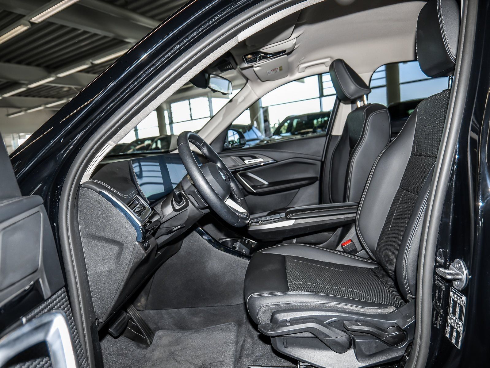 BMW X1 sDrive18d xLine RFK NAVI LED Sound Syst. LM foto 5