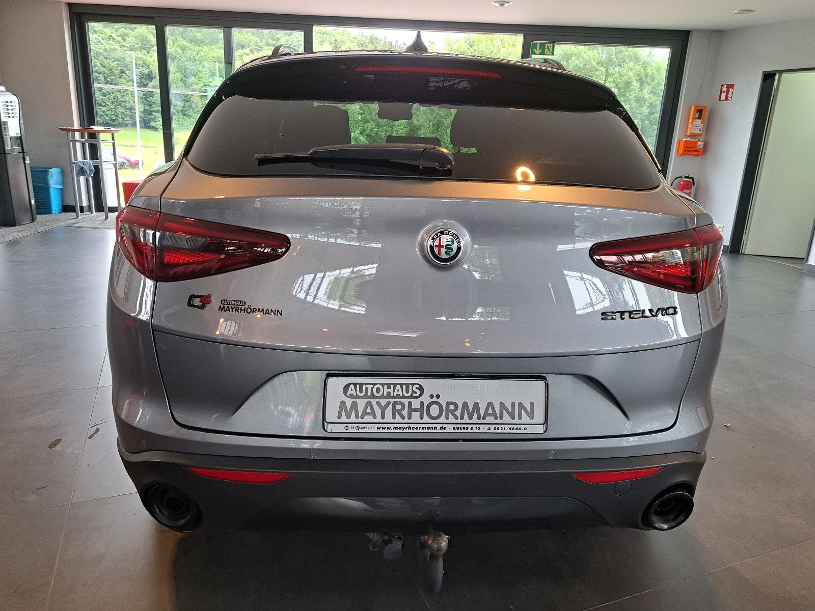 Fahrzeugabbildung Alfa Romeo Stelvio B-Tech Q4 280 PS