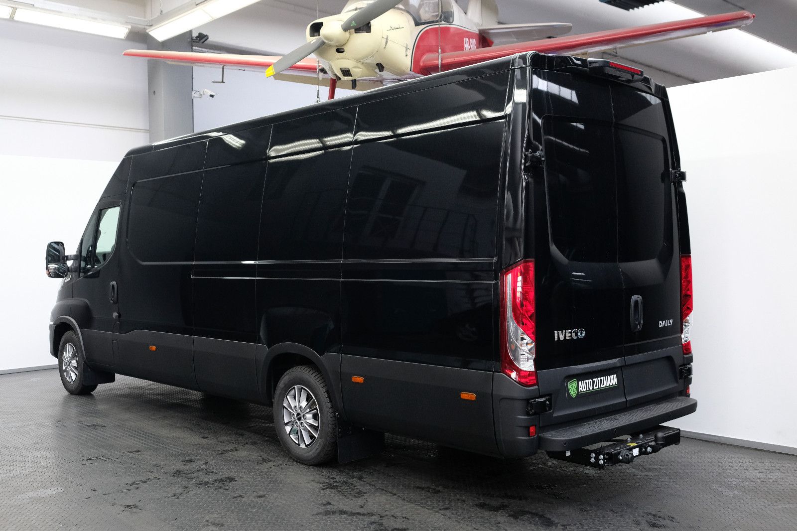 Fahrzeugabbildung Iveco Daily 35S21HA8 V/P  LUFTFEDERUNG STANDHZ SITZHZ