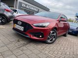 Hyundai i30Fastback*NAVI&PDCvo&hi&KAMERA*LED SW*WINTERP* - Hyundai i30 Tageszulassungen mit Benzin-Antrieb