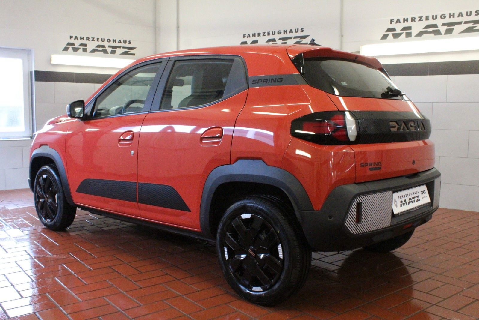 Fahrzeugabbildung Dacia Spring electric 100 Extreme