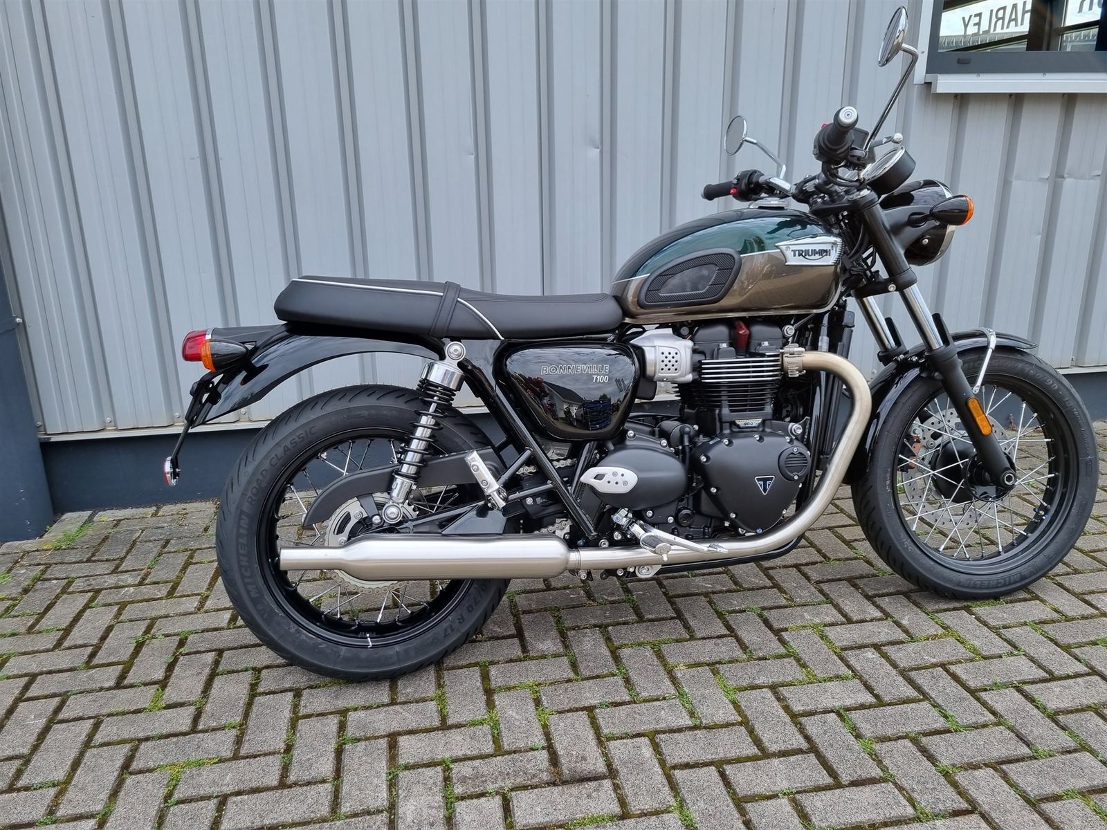 Fahrzeugabbildung Triumph Bonneville T100 sofort Verfügbar