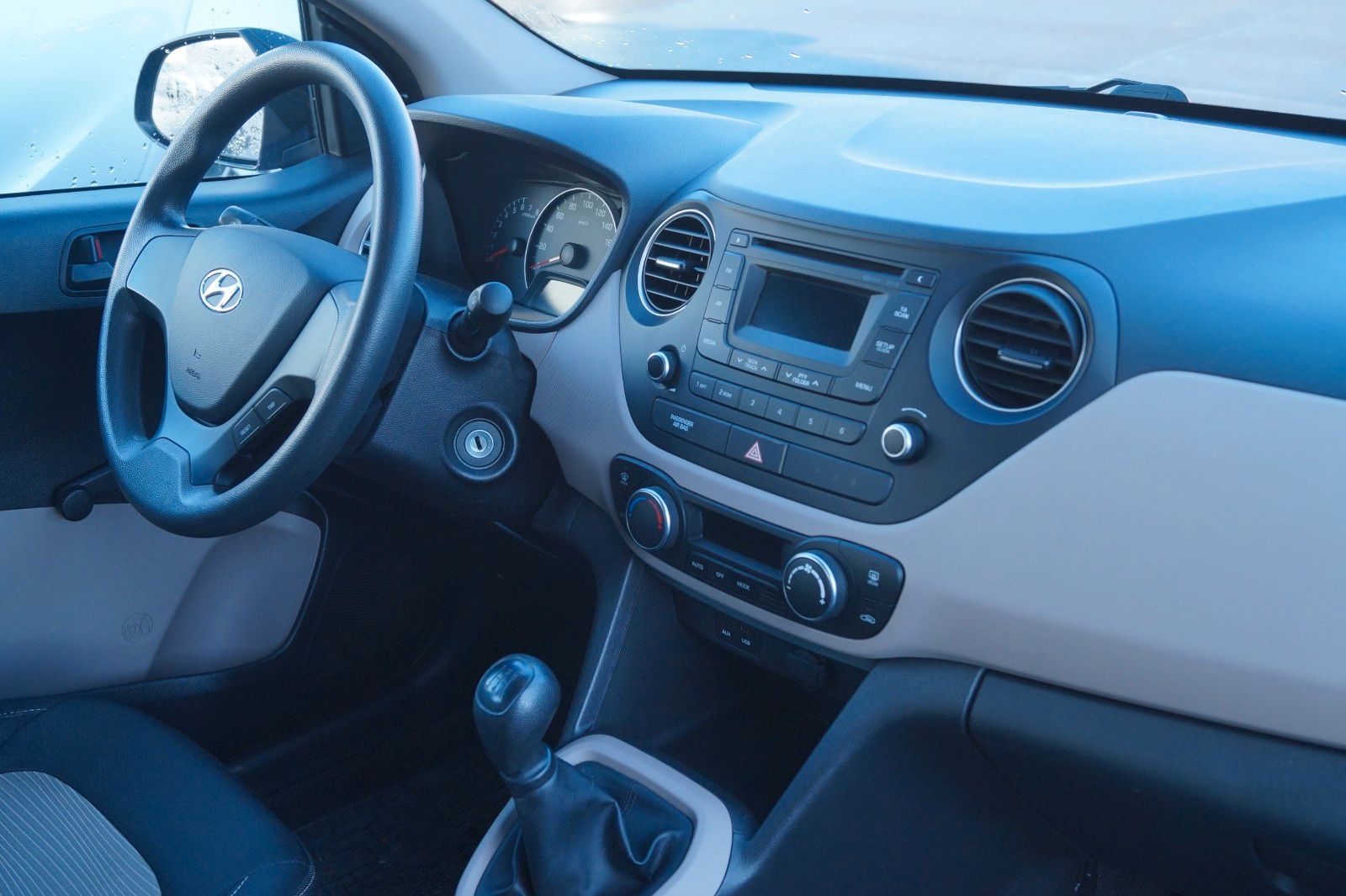 Fahrzeugabbildung Hyundai i10 1.0 blue *TÜ/AU+Insp.+12 Mon. Garantie