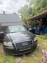Audi Audı A8  4.0L 300 PS - Audi A8 aus 2004: L