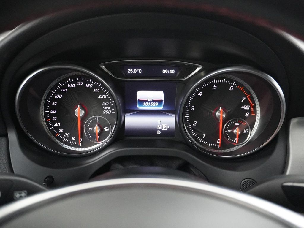 Mercedes-Benz CLA 250 Shooting Brake Sport 4MATIC Business kam