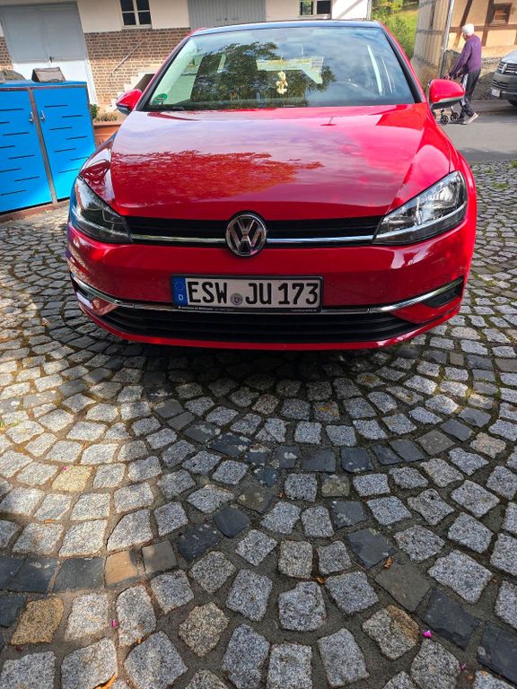 Image of Volkswagen Golf