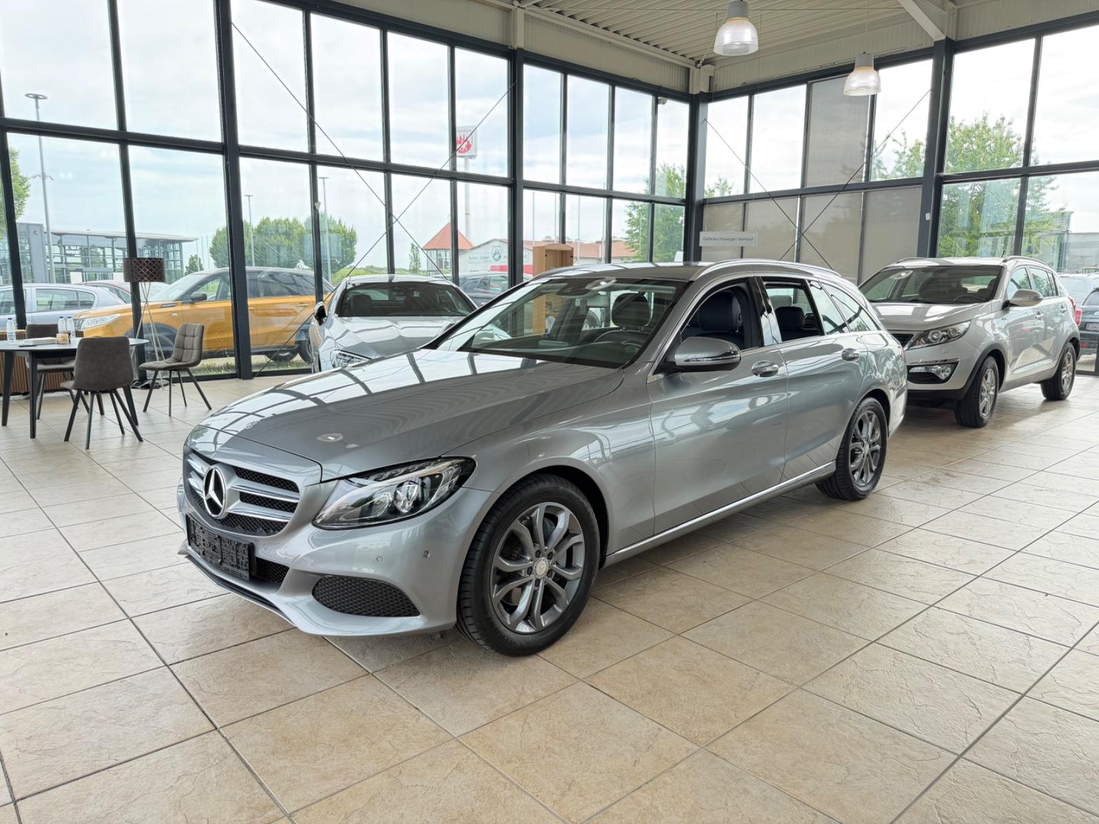 Mercedes-Benz C 250 C T-Modell C 250 CGI T