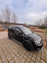 Volkswagen Caddy 2,0TDI 103kW BMT Cross Caddy  - VW Caddy Gebrauchtwagen in Kassel