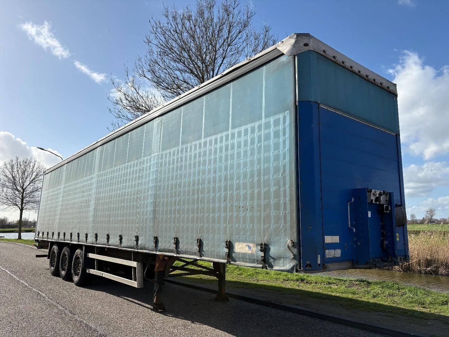 Schmitz Cargobull SCS 24/L - 13.62 E B Tautliner / SAF Axles / Dis