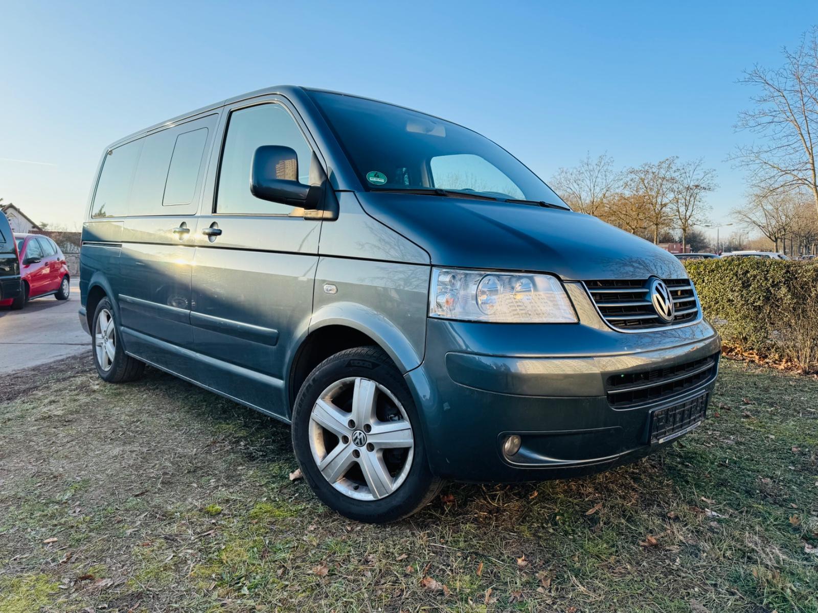 Volkswagen T5 Multivan 2.5, Klima, 7 Sitze, AHK, Sitzheizun