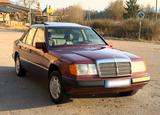 Mercedes-Benz Mercedes 200E - W124 Oldtimer - Mercedes-Benz 200: W124 200e