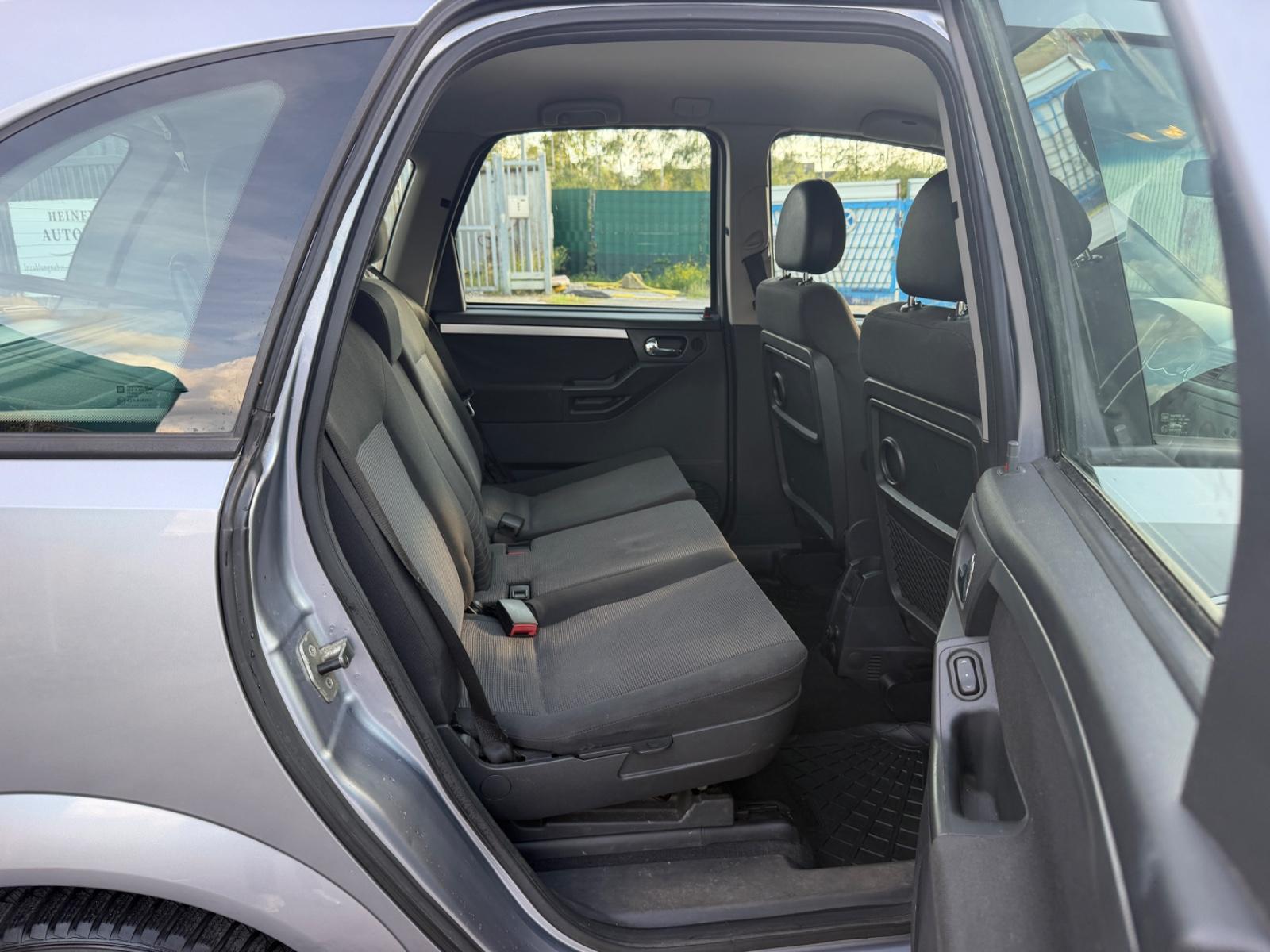 Opel Meriva 1.6 Cosmo *KLIMAAUTOMATIK*HU/AU 2027*