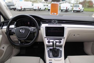 Volkswagen Passat Variant 2.0 TDI Comfortline DSG AHK, PANO