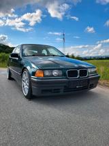 BMW E36 Compact V8 4.4  6-Gang  eingetra... - BMW 316: Compact E36