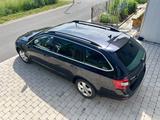 Skoda Octavia 1.6 TDI SCR DSG Premium Edition Comb... - Skoda Octavia: Premium Edition