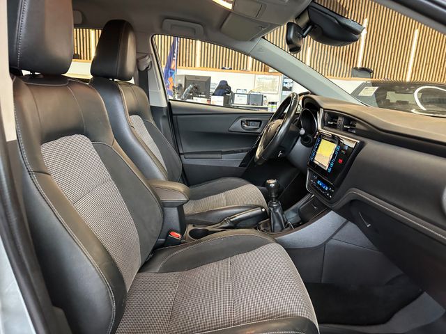 Toyota Auris Touring Sports Executive *2. Hand*AHK*Navi