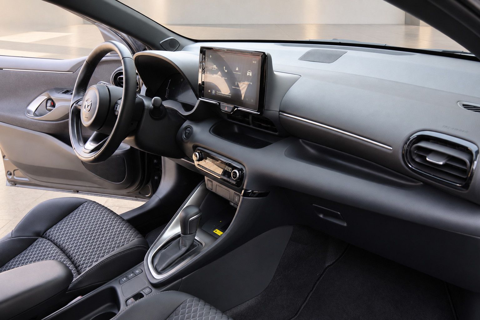 Mazda 2 Hybrid - Bild 15
