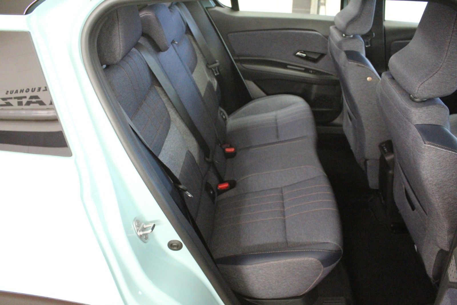 Fahrzeugabbildung Renault R 4 150 Comfort Range Techno*Winterpaket*