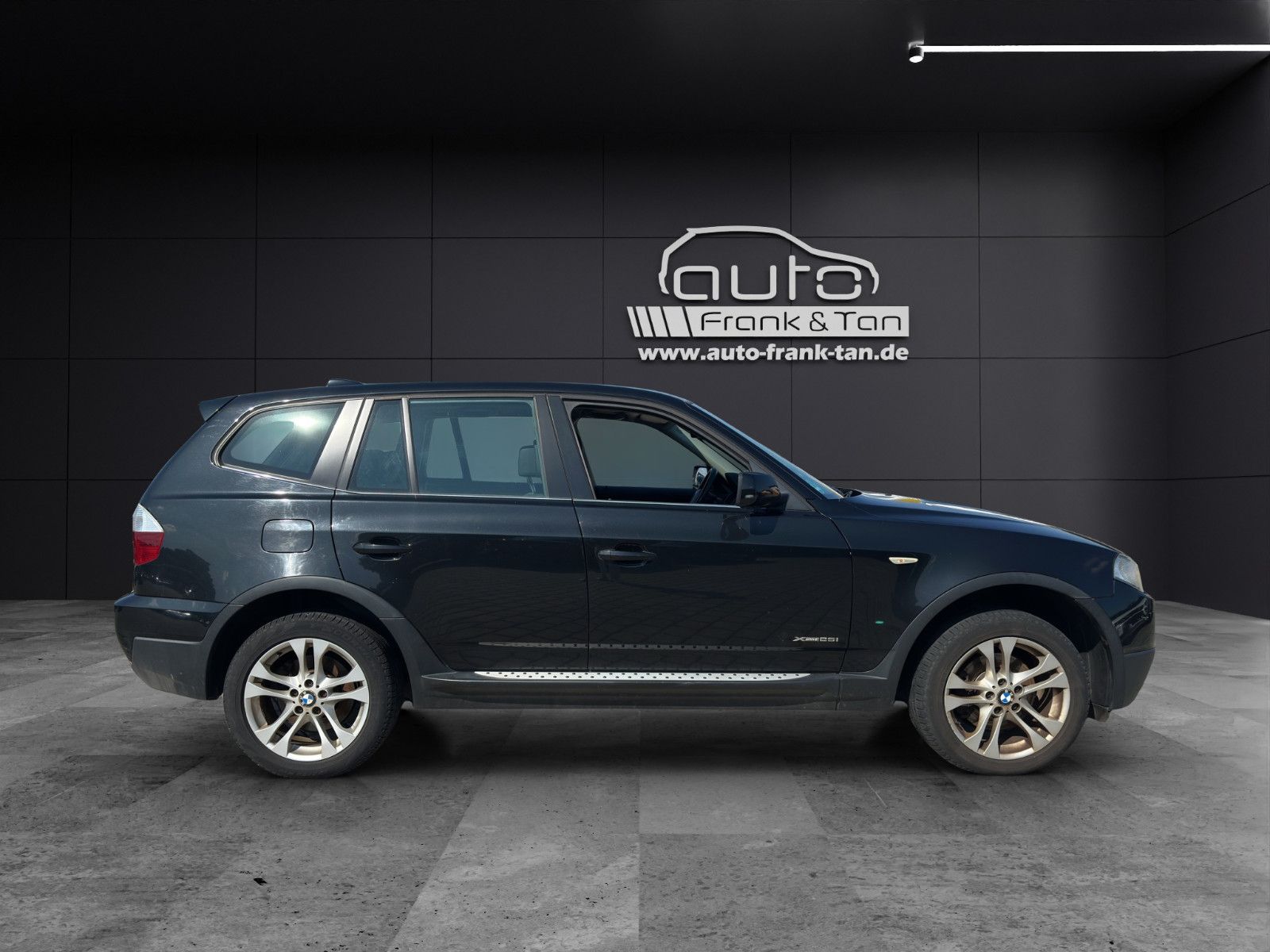 Fahrzeugabbildung BMW X3 xDrive 25i *Shz*Automatik* EXPORT