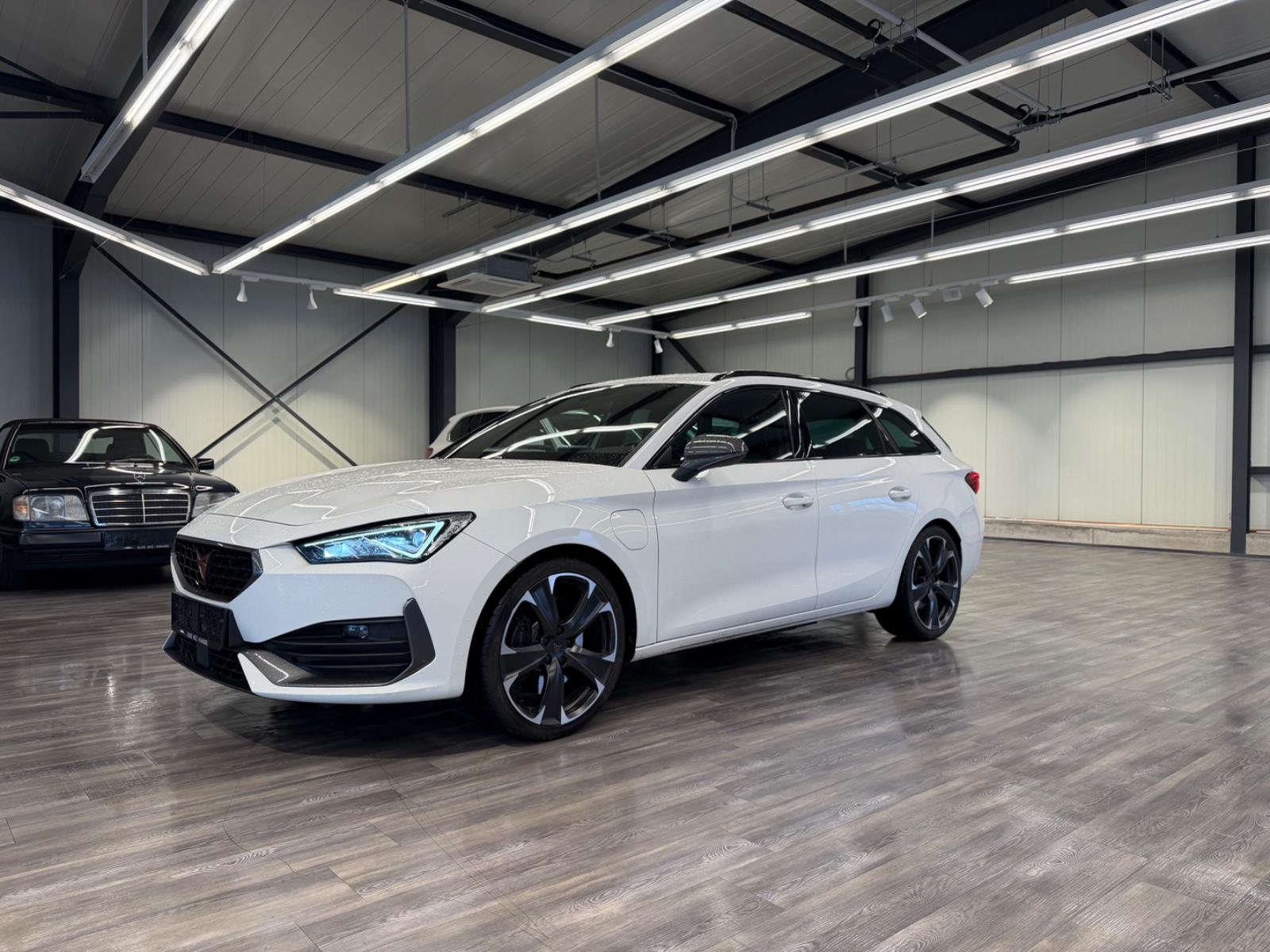 Cupra Leon VZ e-Hybr Virtual AHK Navi LED ACC