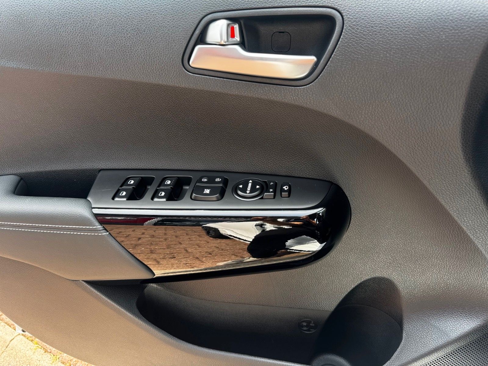 Fahrzeugabbildung Kia PICANTO PE2 1.0 AMT GT-LINE NAVI KAMERA LED